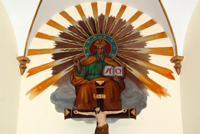 O co dziecko może prosić Boga? Przykłady modlitw i prośb