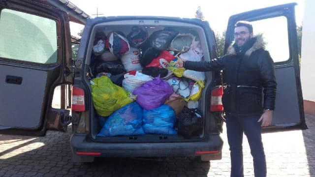 Jak oddać ubrania do domu samotnej matki? Praktyczny poradnik Jak oddać ubrania do domu samotnej matki? Praktyczny poradnik